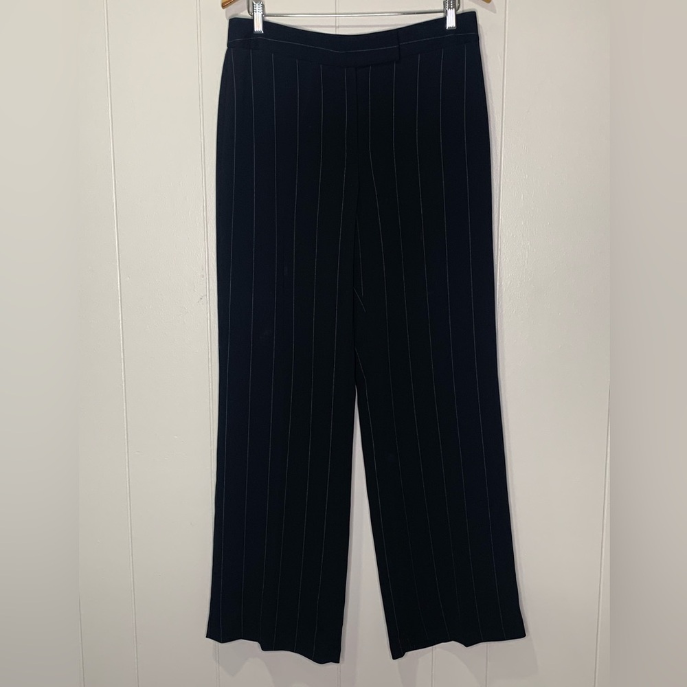 Like new Women’s black pinstriped Ann Taylor Loft pants size 10